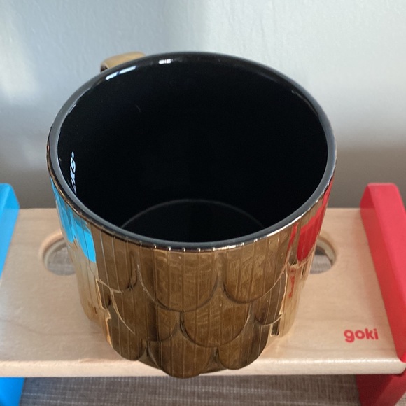 2019 Starbucks Gold Scalloped Mermaid Scales Coffee/ Tea Mug - Picture 5 of 9